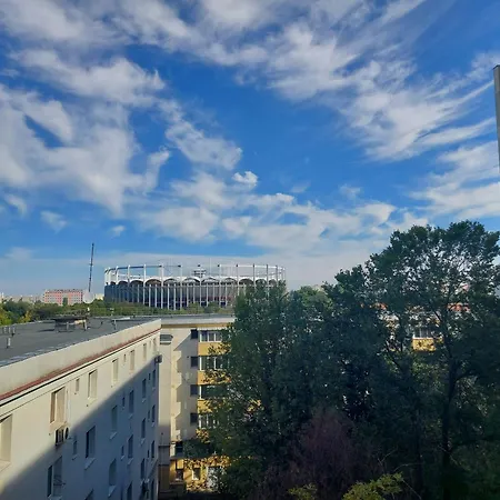 Aldira Joy Arena Nationala Bukarest