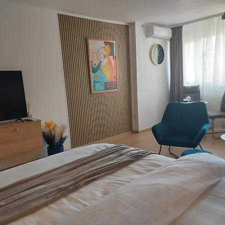 Aldira Joy Arena Nationala *