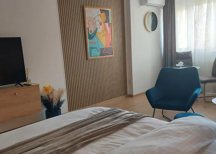 Aldira Joy Arena Nationala *